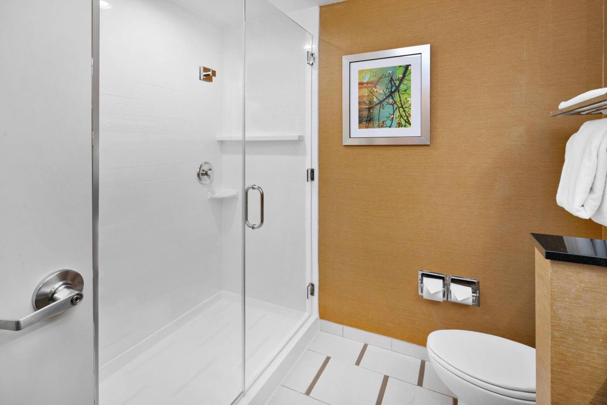 Fairfield Inn & Suites By Marriott Athens Ngoại thất bức ảnh