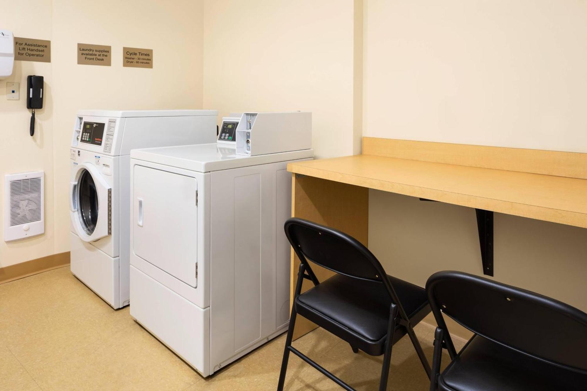 Fairfield Inn & Suites By Marriott Athens Ngoại thất bức ảnh