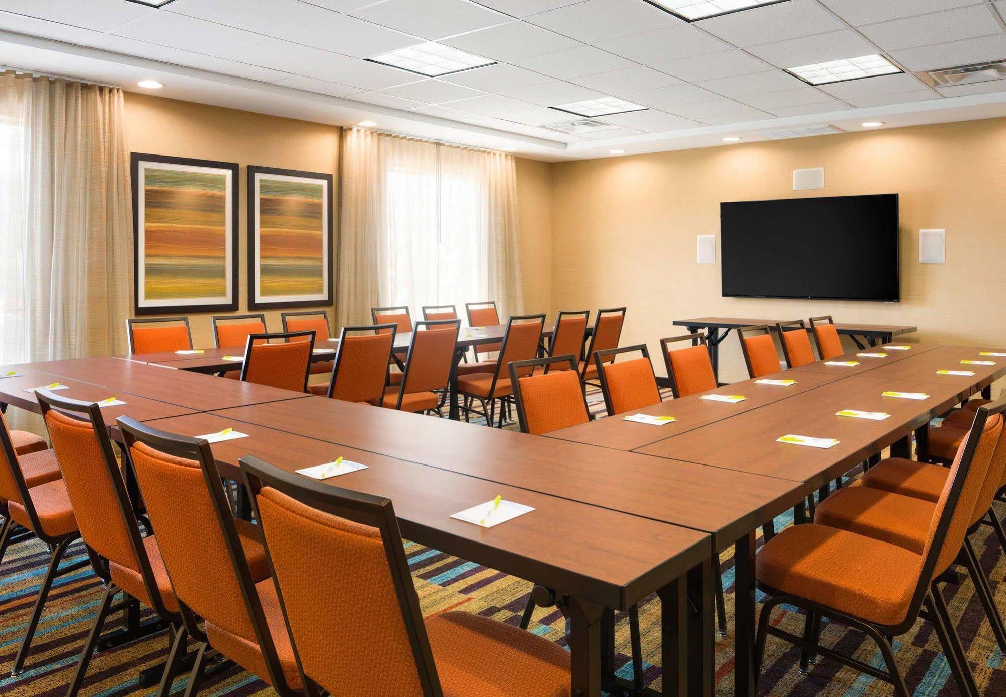 Fairfield Inn & Suites By Marriott Athens Ngoại thất bức ảnh